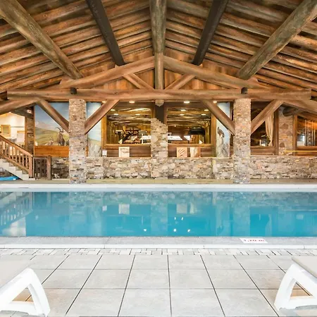 Aparthotel Pierre & Premium Les Alpages De Chantel