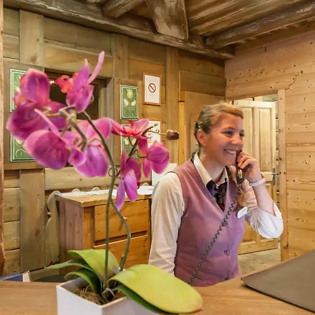 Aparthotel Pierre & Premium Les Alpages De Chantel